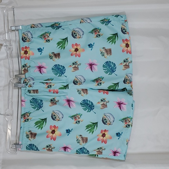 Star Wars: The Mandalorian Men's 7"  Elastic Waist Baby Yoda Swim Shorts ~ Turqu - Picture 9 of 15